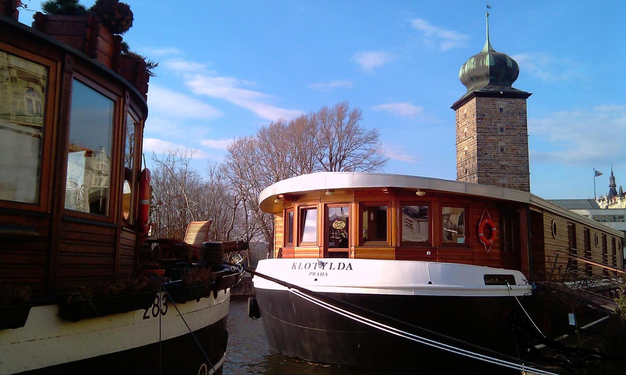 Boat Matylda Prag
